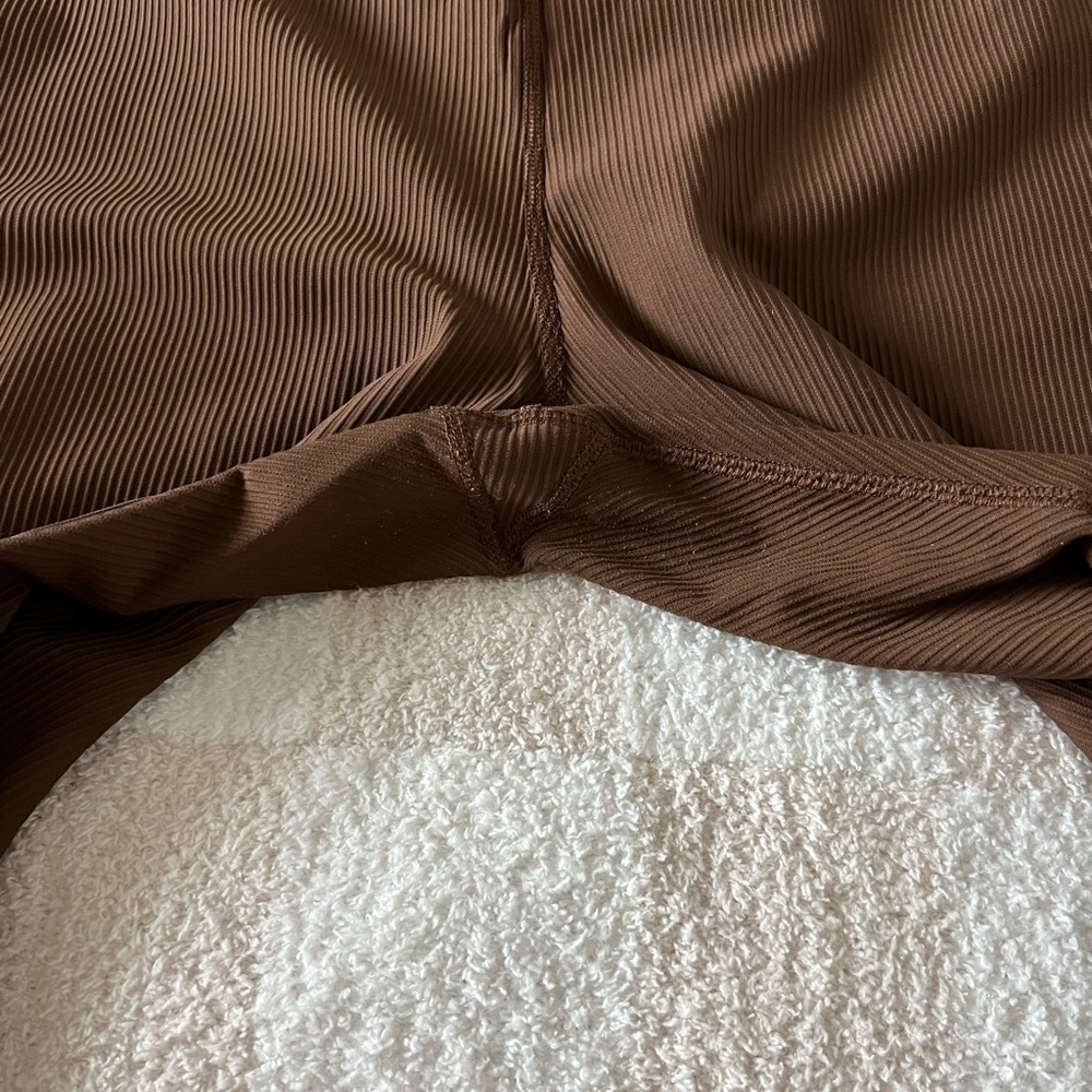 Pants - Picture 3 of 5